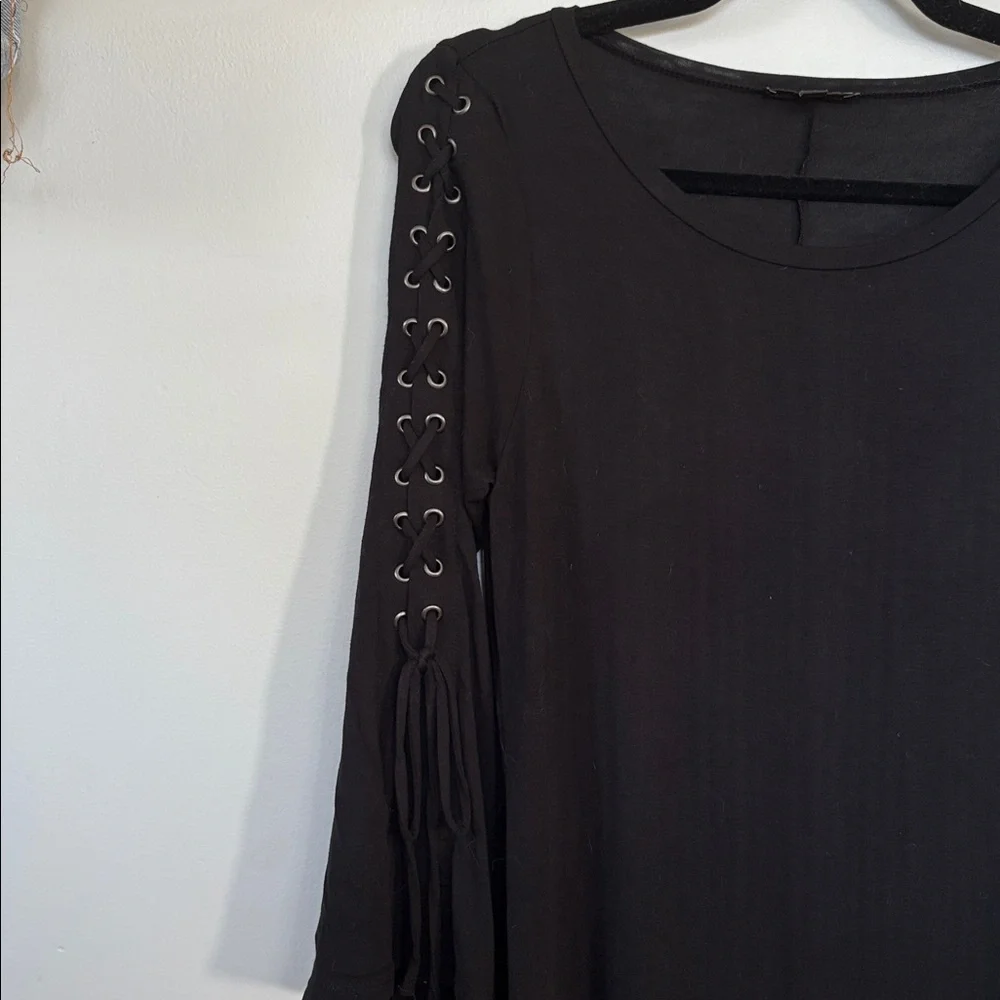 Express Black Lace-Up Sleeve Dress - Picture 2 of 5